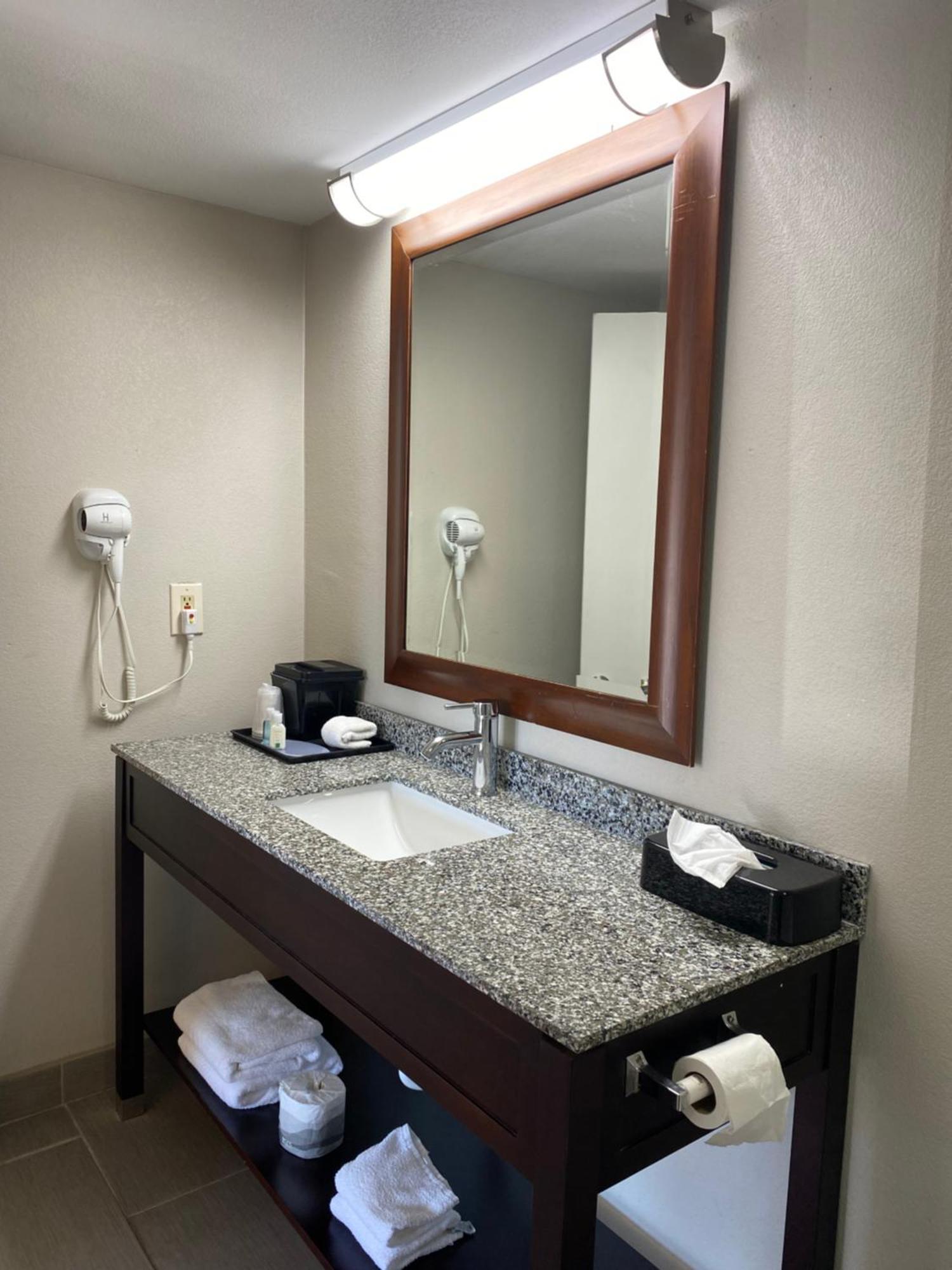 Cambridge Inn Oklahoma City Buitenkant foto